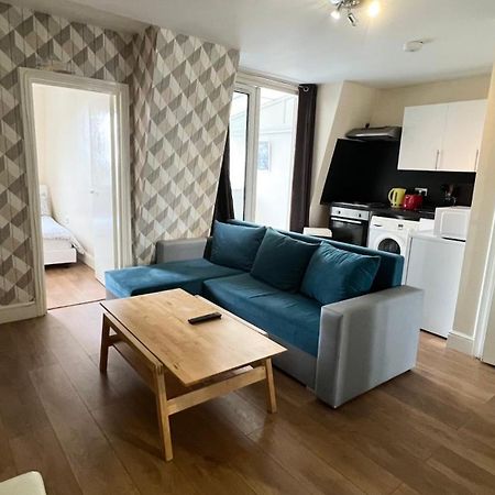 Comfy 2 Bedroom Apartments - Finchley Road, ลอนดอน ภายนอก รูปภาพ
