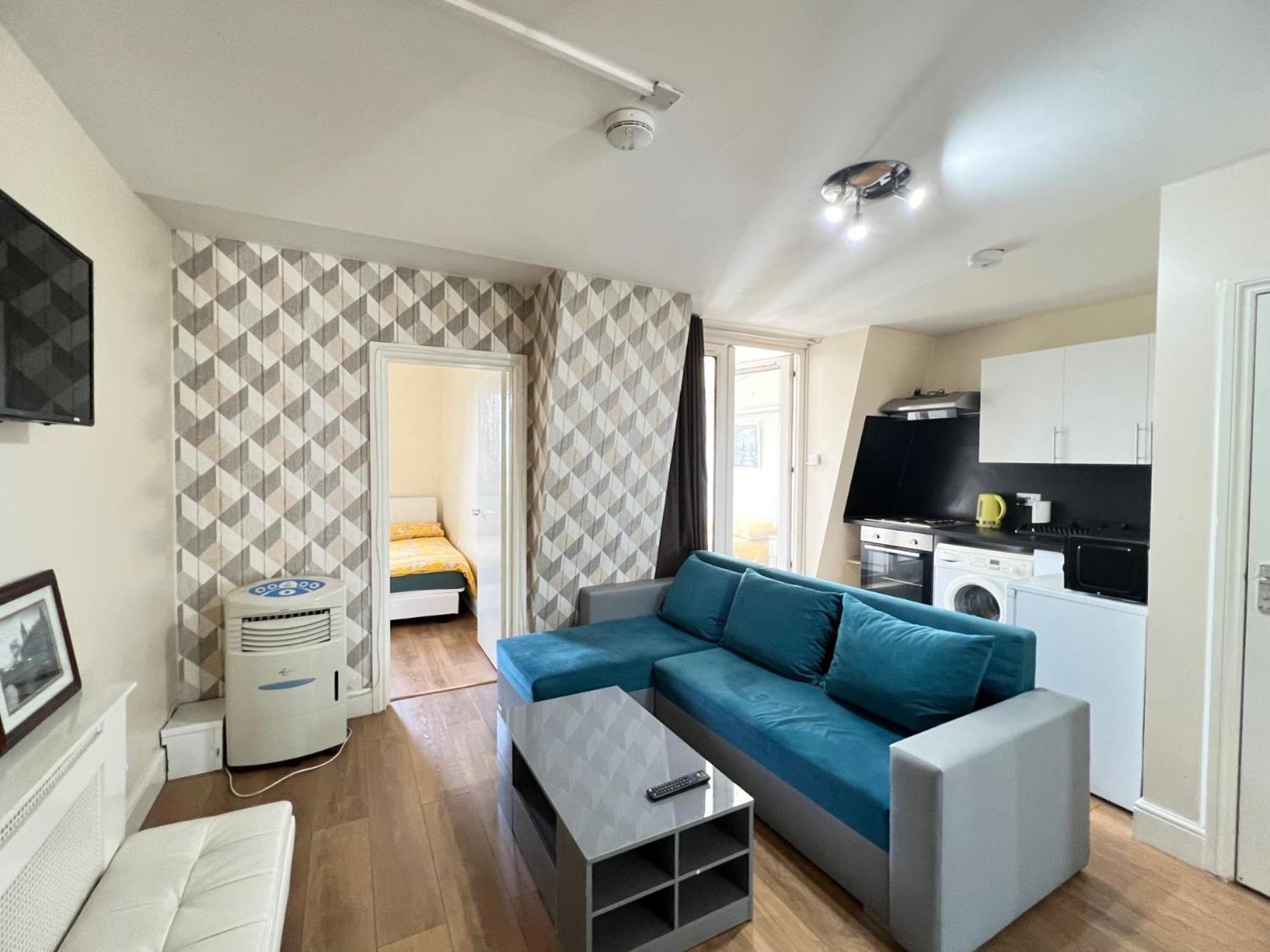 Comfy 2 Bedroom Apartments - Finchley Road, ลอนดอน ภายนอก รูปภาพ
