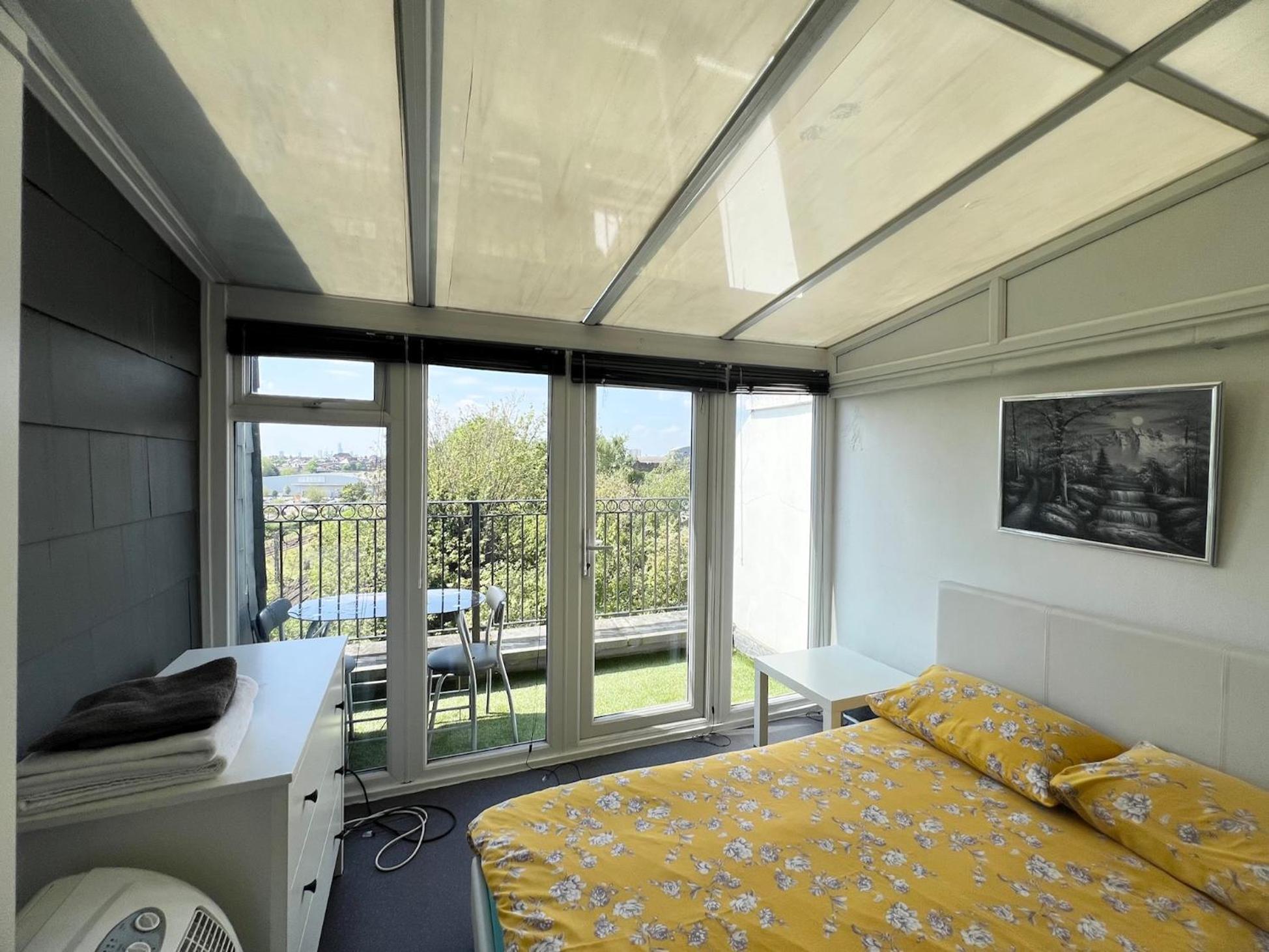 Comfy 2 Bedroom Apartments - Finchley Road, ลอนดอน ภายนอก รูปภาพ